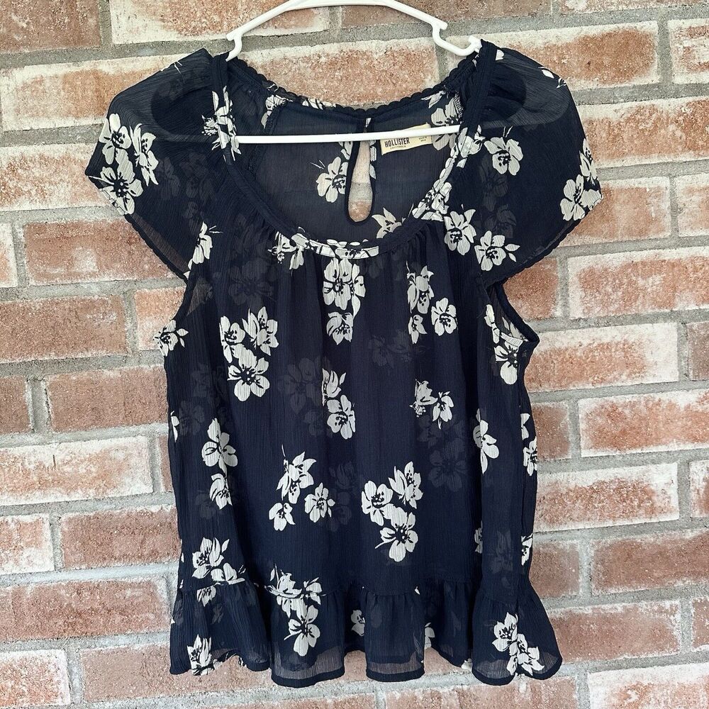 Hollister Sheer Cap Sleeve Keyhole Back Floral Blouse Medium Navy
